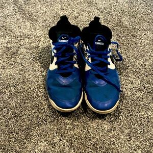 Nike Teamhustle shoes
